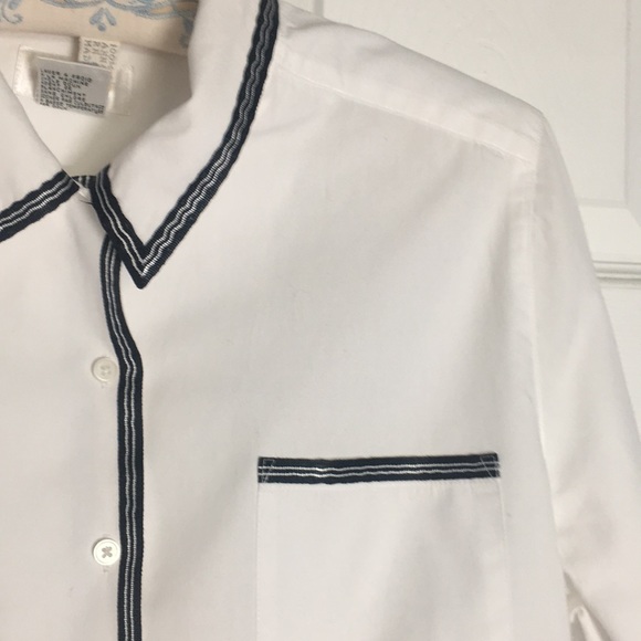 Really cute Ladies Talbots Blouse - Picture 4 of 7